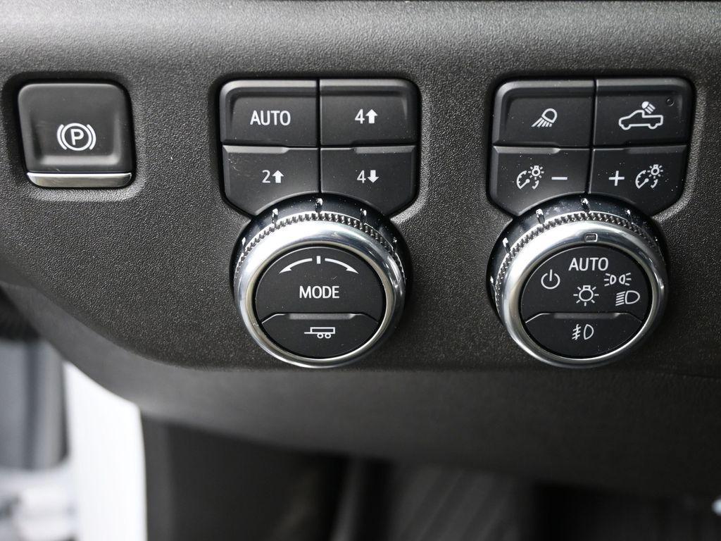 new 2025 GMC Sierra 2500 car, priced at $78,662