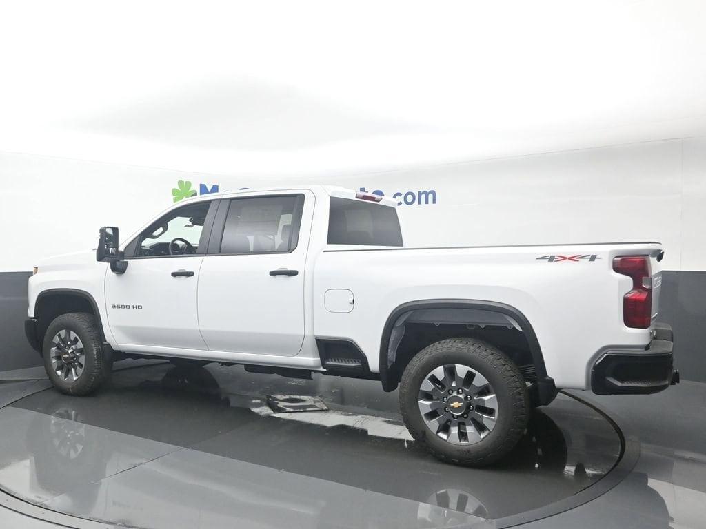 new 2025 Chevrolet Silverado 2500 car, priced at $62,000