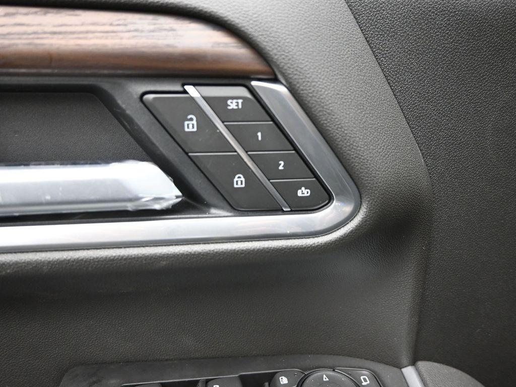 new 2026 GMC Sierra 2500 car, priced at $84,515