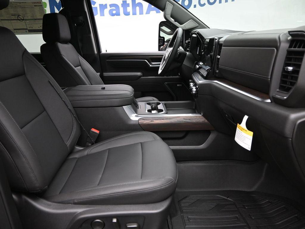 new 2026 GMC Sierra 2500 car, priced at $84,515