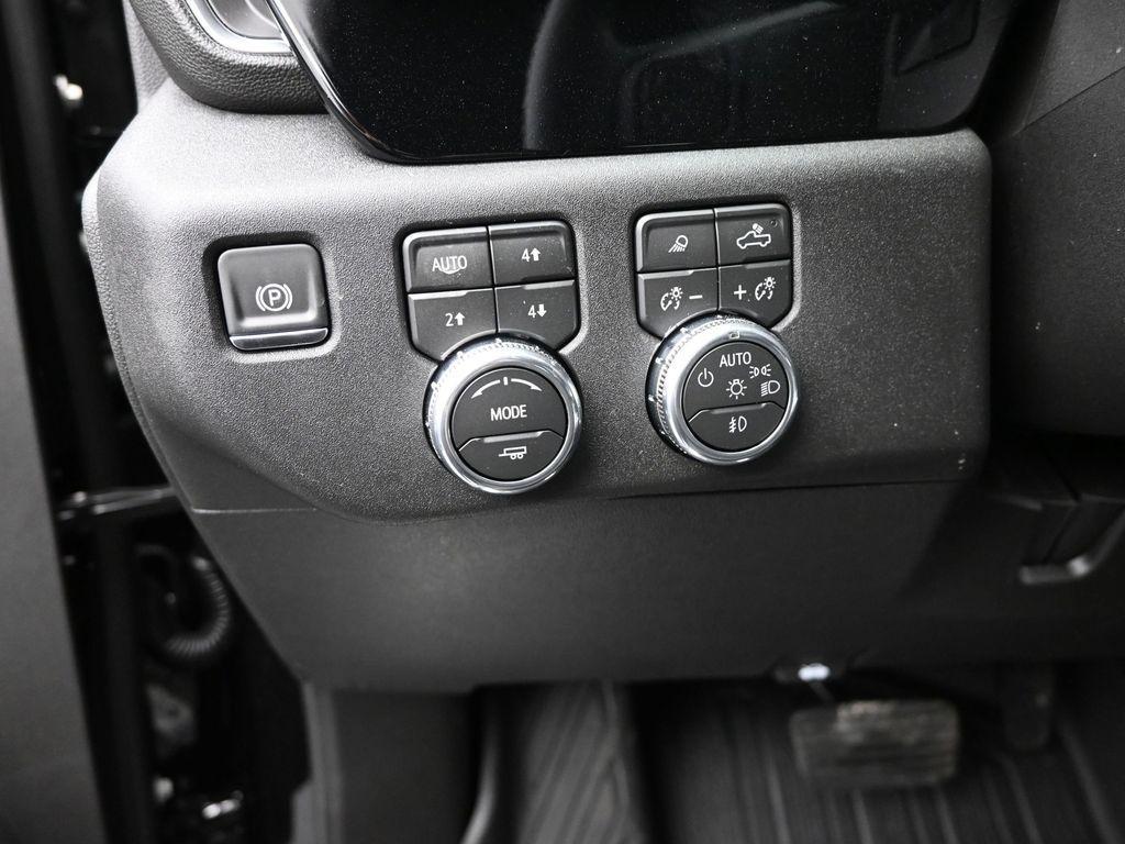 new 2026 GMC Sierra 2500 car, priced at $84,515