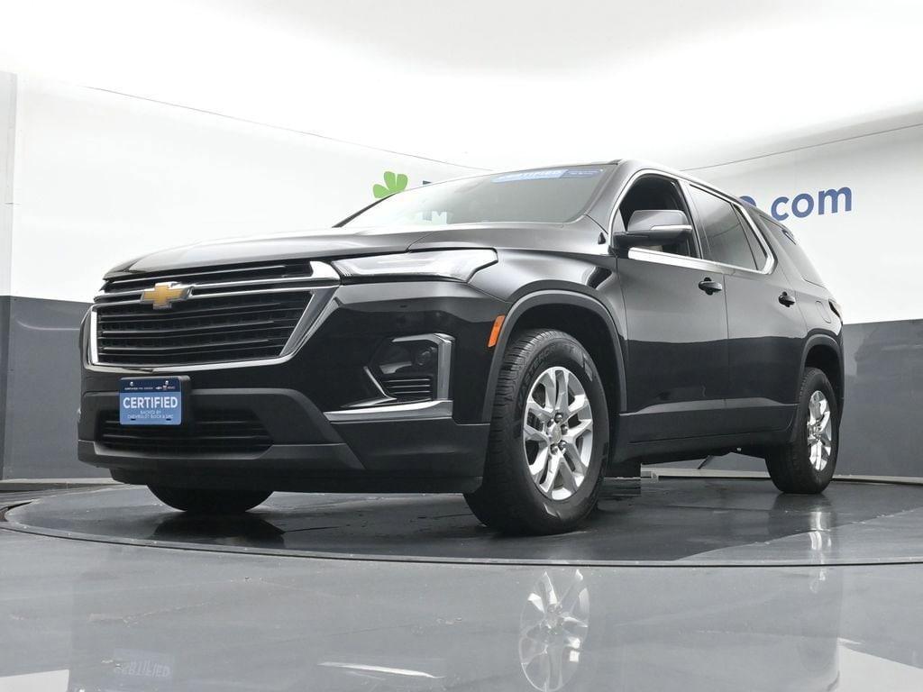 used 2023 Chevrolet Traverse car, priced at $29,498