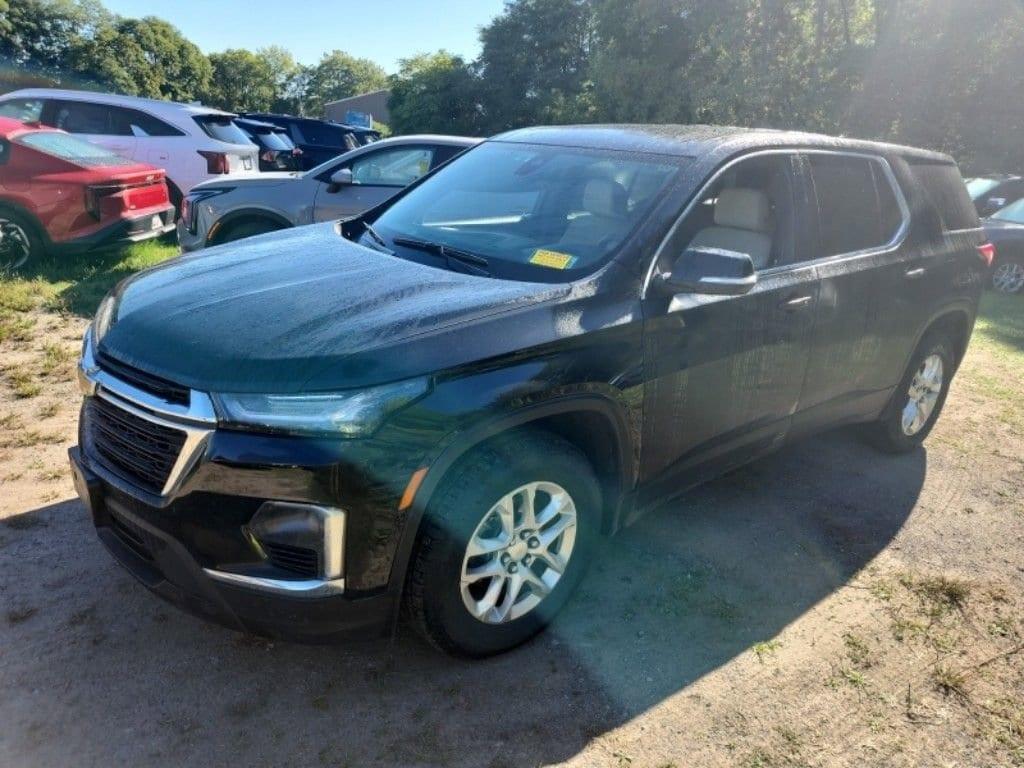 used 2023 Chevrolet Traverse car, priced at $29,655