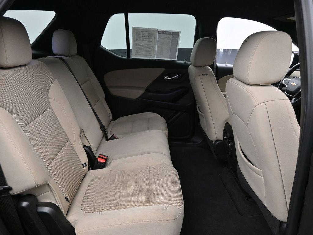 used 2023 Chevrolet Traverse car, priced at $29,498