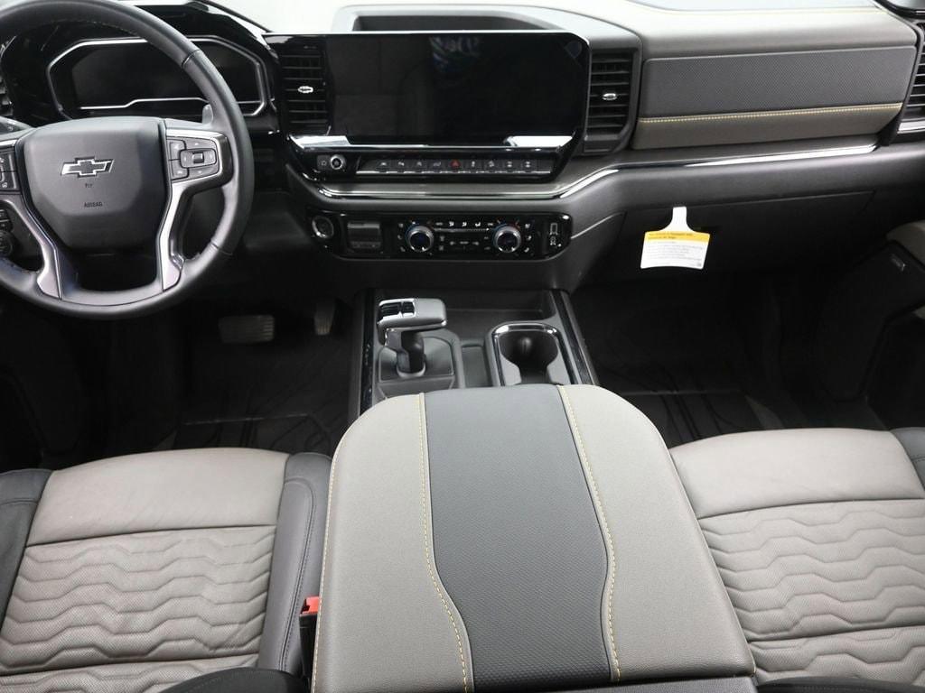 used 2025 Chevrolet Silverado 1500 car, priced at $69,998
