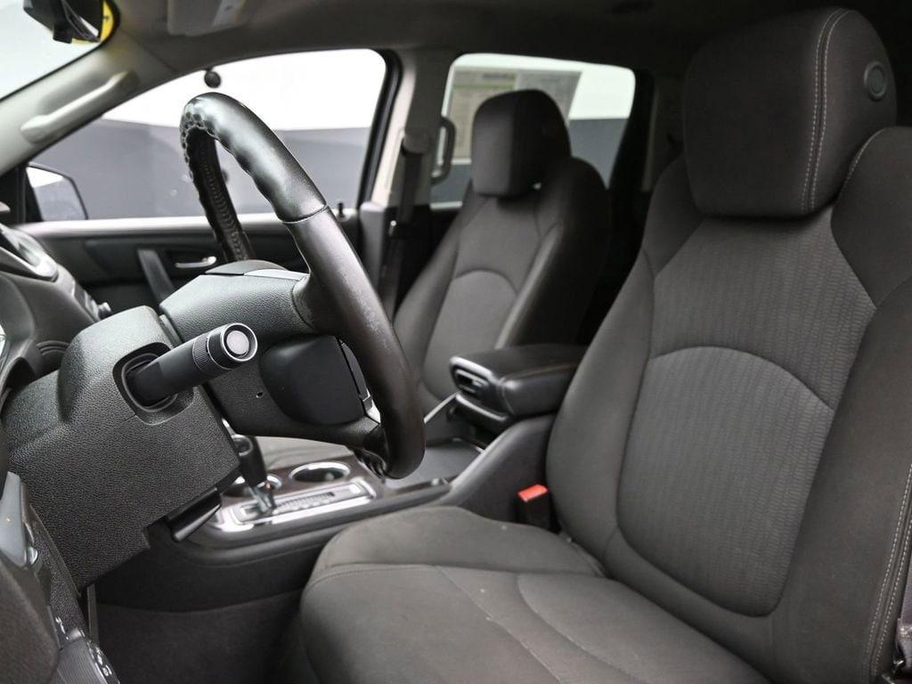 used 2015 Chevrolet Traverse car, priced at $7,288