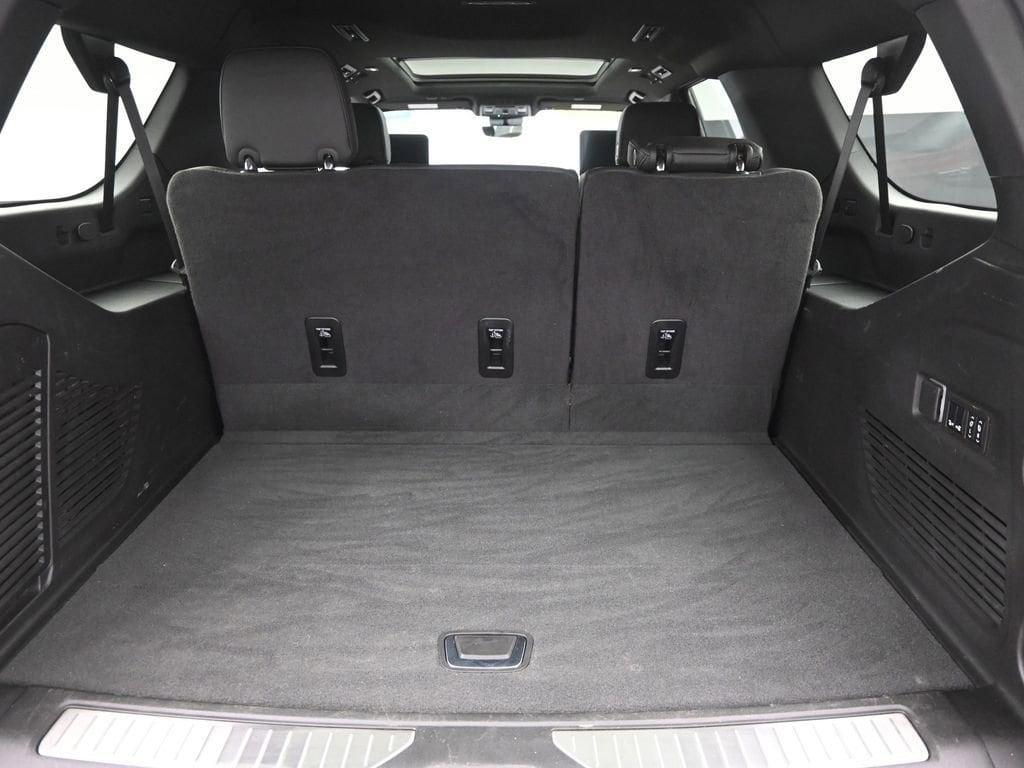 used 2024 GMC Yukon XL car, priced at $69,498