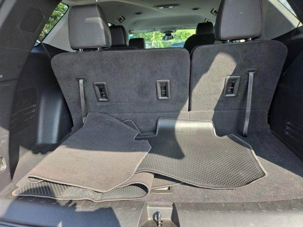 used 2021 Chevrolet Traverse car, priced at $32,210