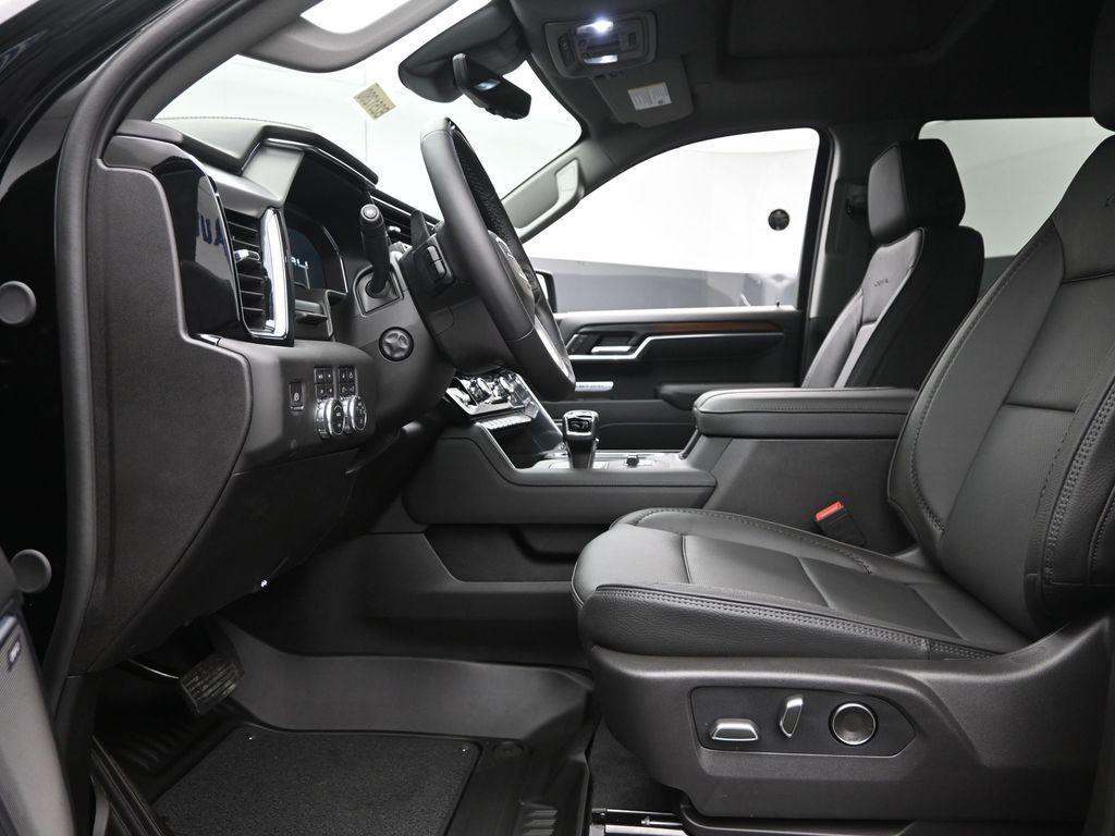 new 2025 GMC Sierra 1500 car, priced at $74,985