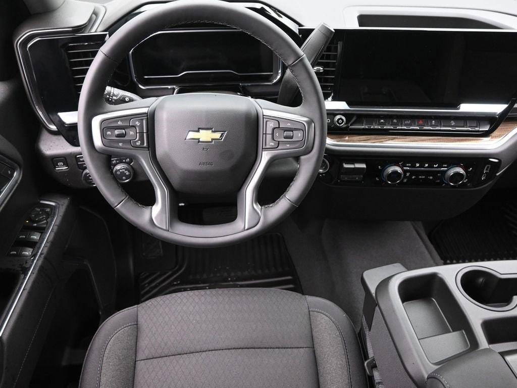 new 2025 Chevrolet Silverado 1500 car, priced at $56,085