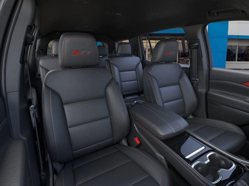 new 2025 Chevrolet Traverse car, priced at $47,640