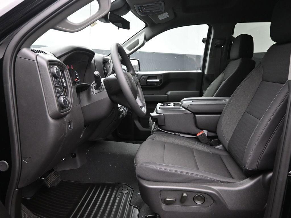 new 2025 Chevrolet Silverado 1500 car, priced at $53,740