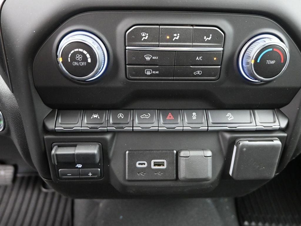 new 2025 Chevrolet Silverado 1500 car, priced at $53,740