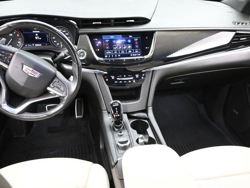 used 2020 Cadillac XT6 car, priced at $33,098