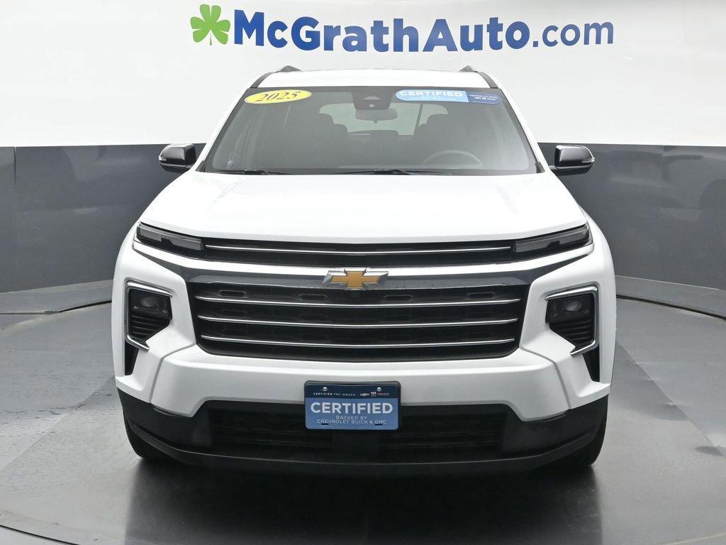 used 2025 Chevrolet Traverse car, priced at $37,998