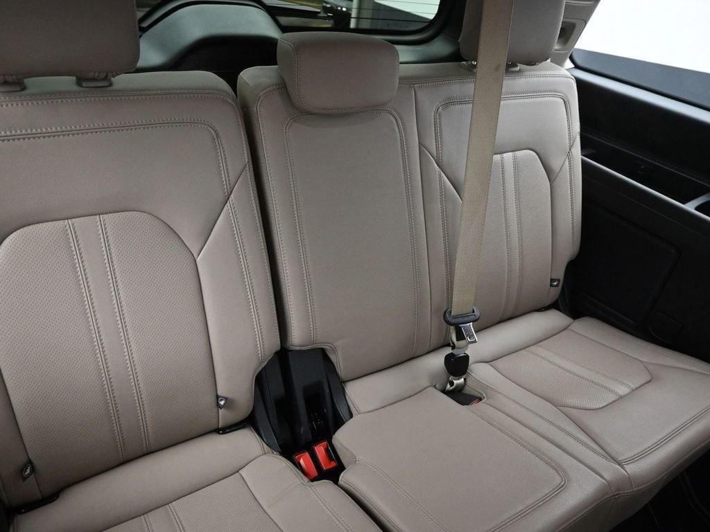 used 2024 Ford Expedition car, priced at $55,990