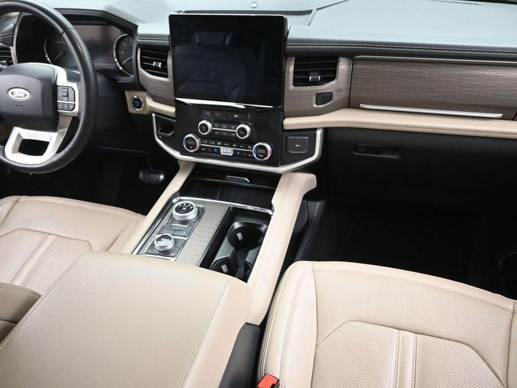 used 2024 Ford Expedition car, priced at $55,990