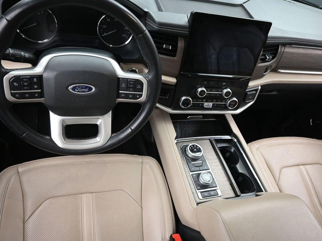 used 2024 Ford Expedition car, priced at $55,990