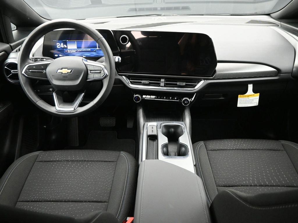 new 2025 Chevrolet Equinox EV car, priced at $34,995
