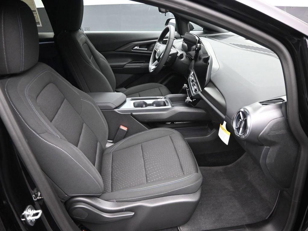 new 2025 Chevrolet Equinox EV car, priced at $34,995
