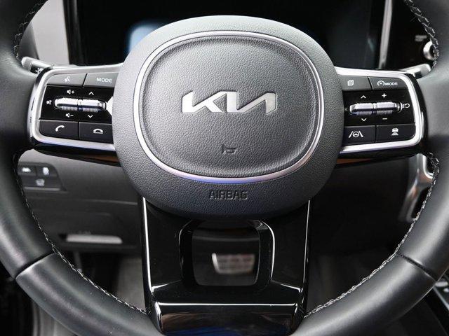 used 2023 Kia Sorento car, priced at $37,998