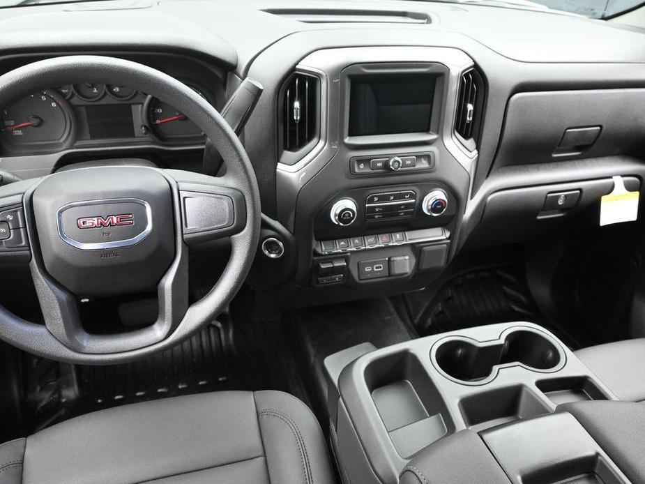 new 2025 GMC Sierra 1500 car, priced at $45,555