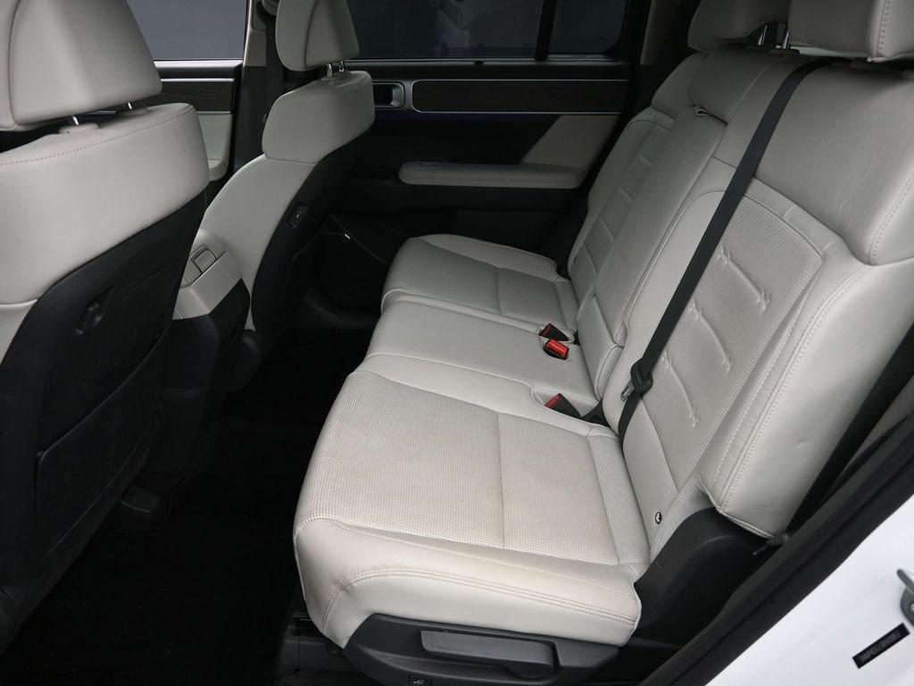 used 2024 Hyundai Santa Fe car, priced at $34,798