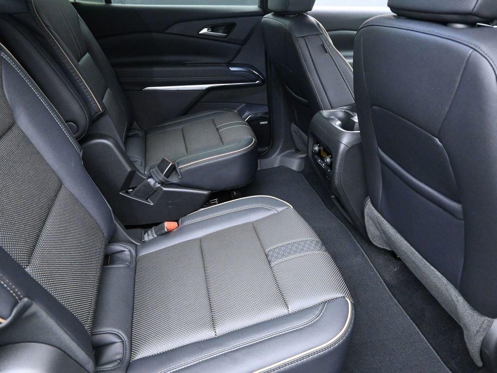 new 2026 Chevrolet Traverse car, priced at $58,995