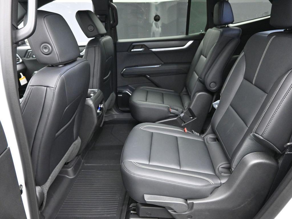 new 2025 GMC Acadia car, priced at $48,579