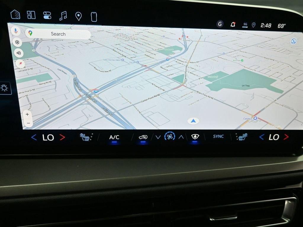 new 2026 Chevrolet Traverse car, priced at $43,190