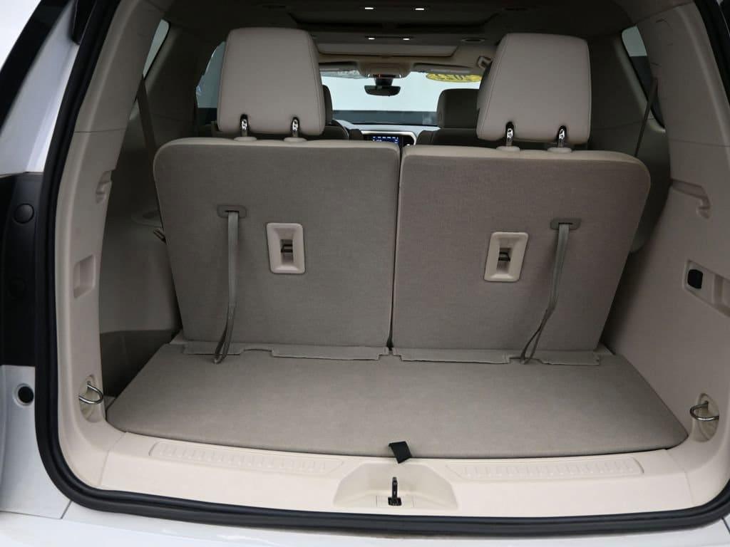 used 2022 GMC Acadia car, priced at $39,990