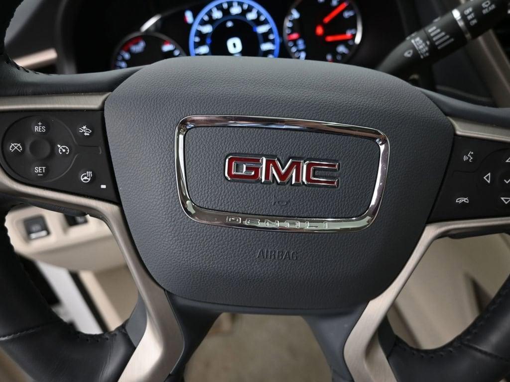 used 2022 GMC Acadia car, priced at $39,990