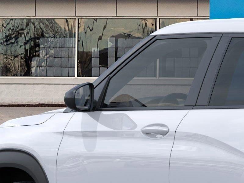 new 2025 Chevrolet TrailBlazer car, priced at $27,620