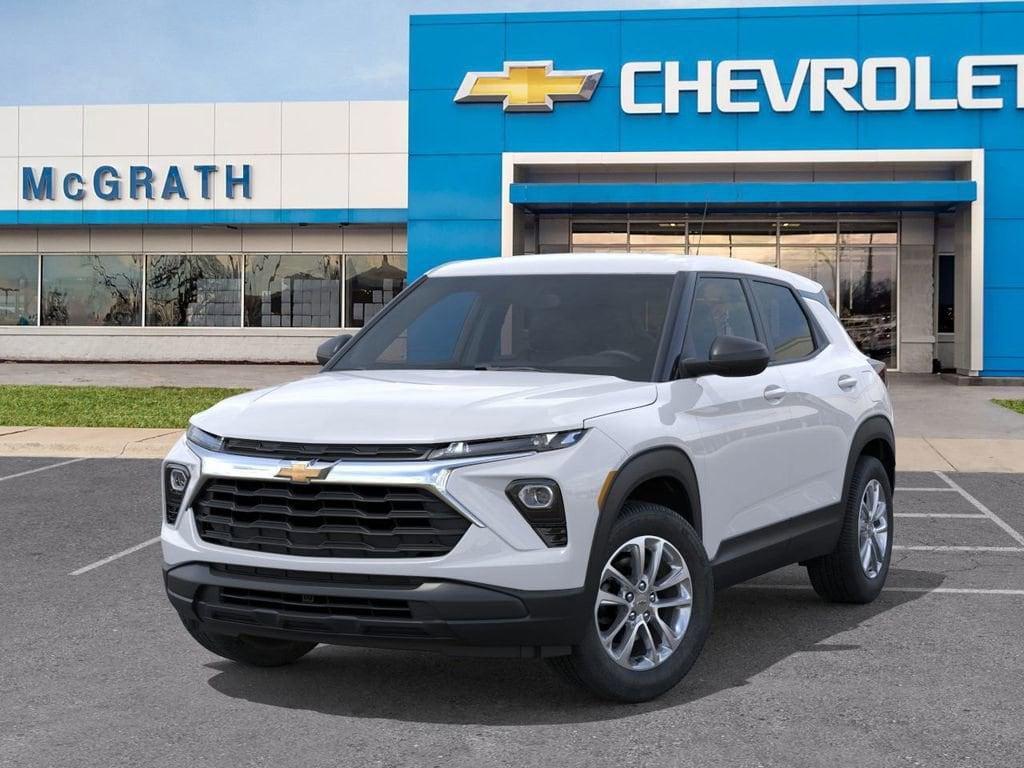 new 2025 Chevrolet TrailBlazer car, priced at $27,620