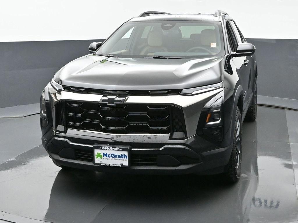 new 2025 Chevrolet Equinox car, priced at $32,295