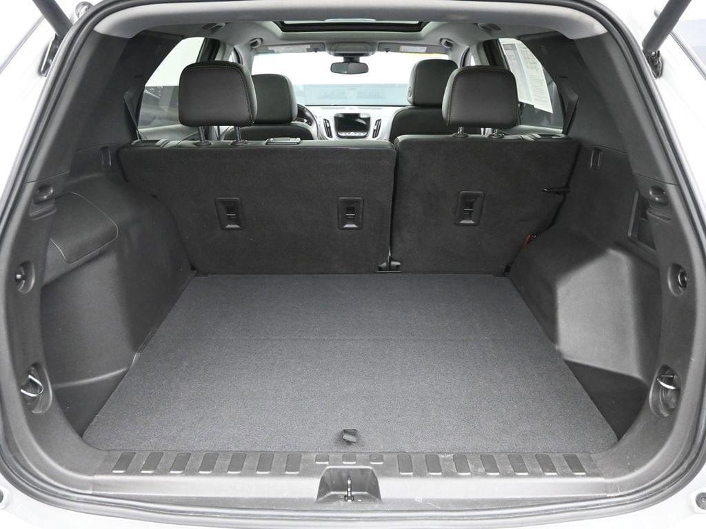 used 2022 Chevrolet Equinox car, priced at $28,998