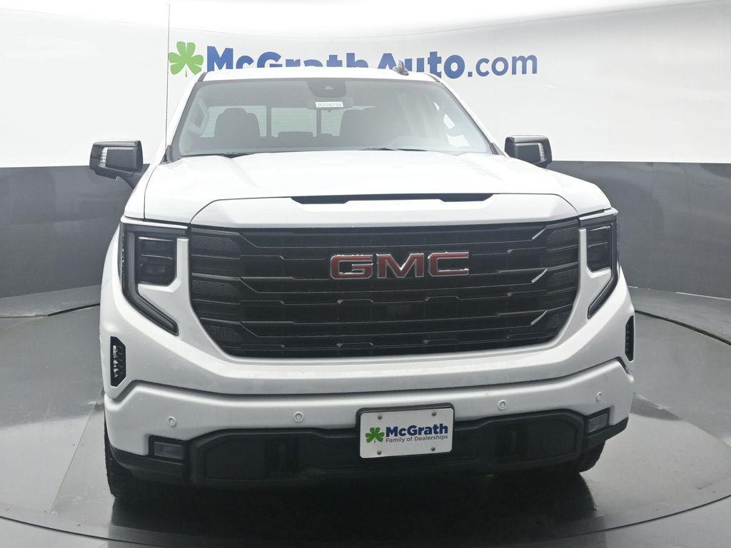 new 2025 GMC Sierra 1500 car, priced at $57,700