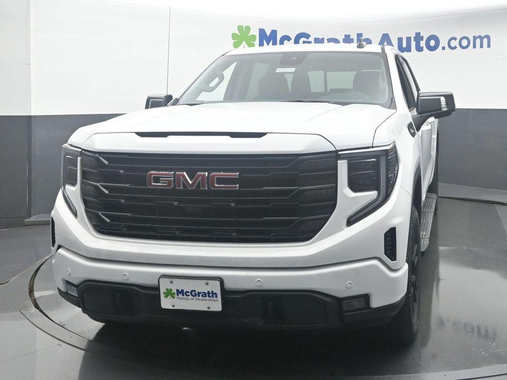 new 2025 GMC Sierra 1500 car, priced at $57,700