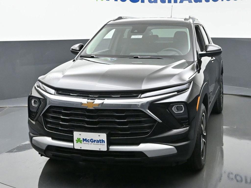 new 2025 Chevrolet TrailBlazer car, priced at $30,080