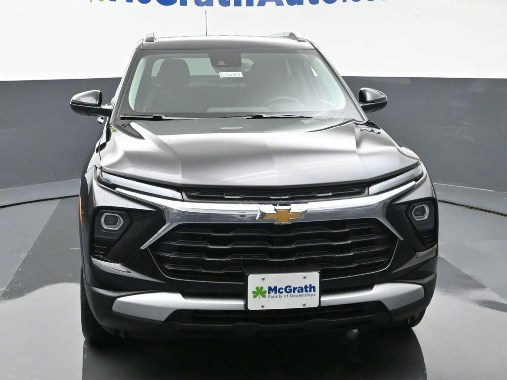 new 2025 Chevrolet TrailBlazer car, priced at $30,080