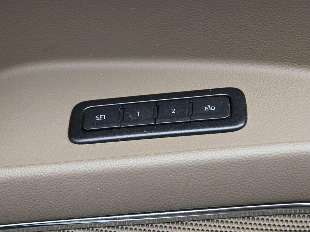 used 2020 Chevrolet Tahoe car, priced at $38,998
