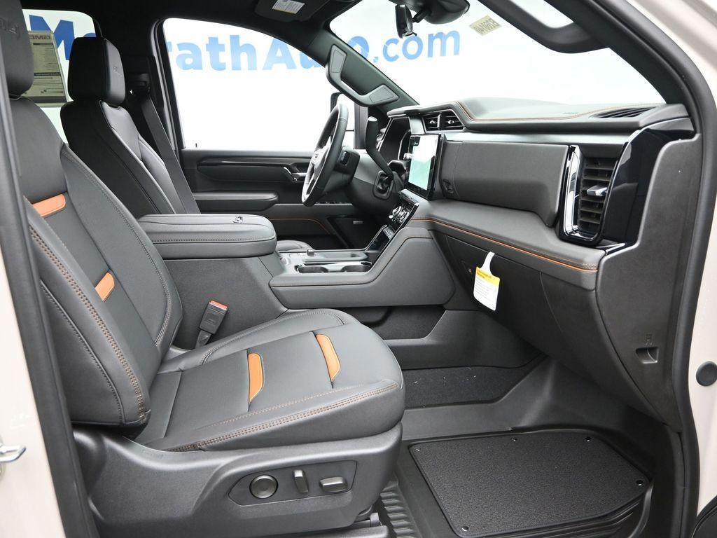 new 2026 GMC Sierra 2500 car, priced at $78,270