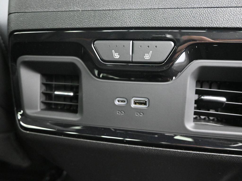 new 2026 GMC Sierra 2500 car, priced at $78,270