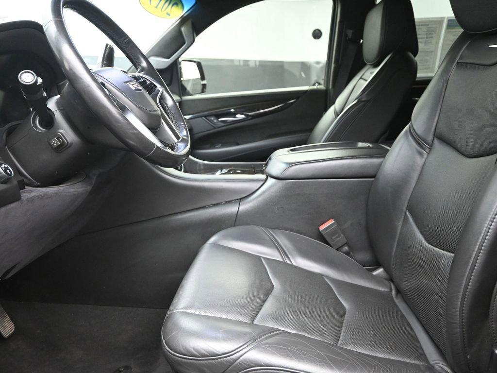 used 2019 Cadillac Escalade car, priced at $34,998