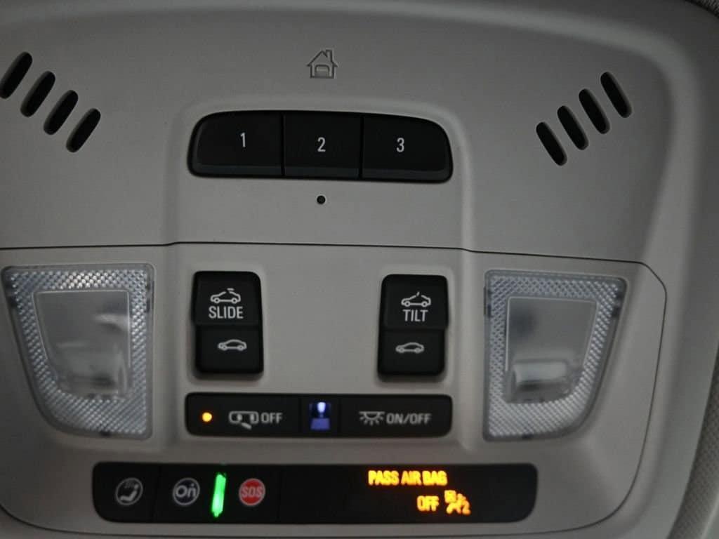 used 2020 Chevrolet Traverse car, priced at $25,998