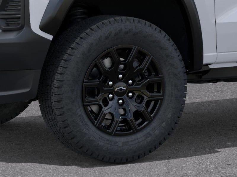new 2025 Chevrolet Colorado car, priced at $41,595