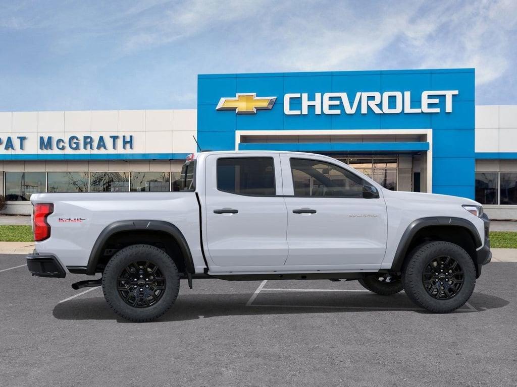 new 2025 Chevrolet Colorado car, priced at $41,595