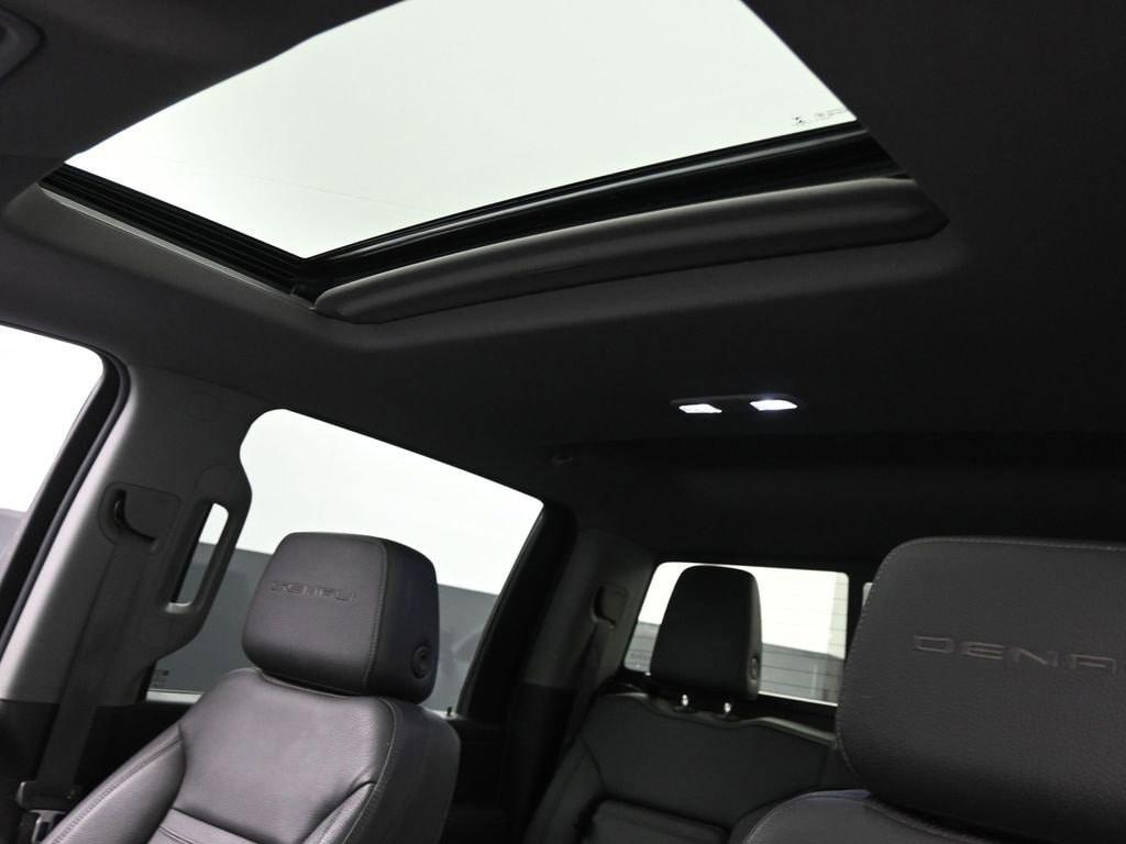 used 2021 GMC Sierra 2500 car, priced at $61,351