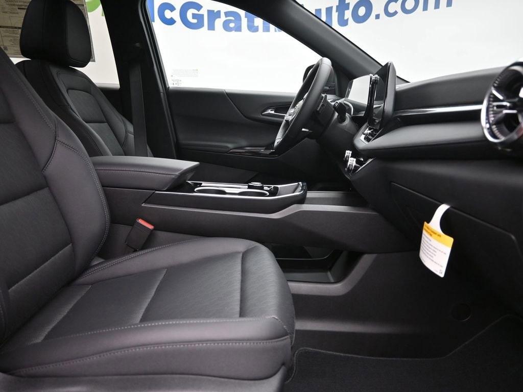 new 2026 Chevrolet Equinox car, priced at $29,540