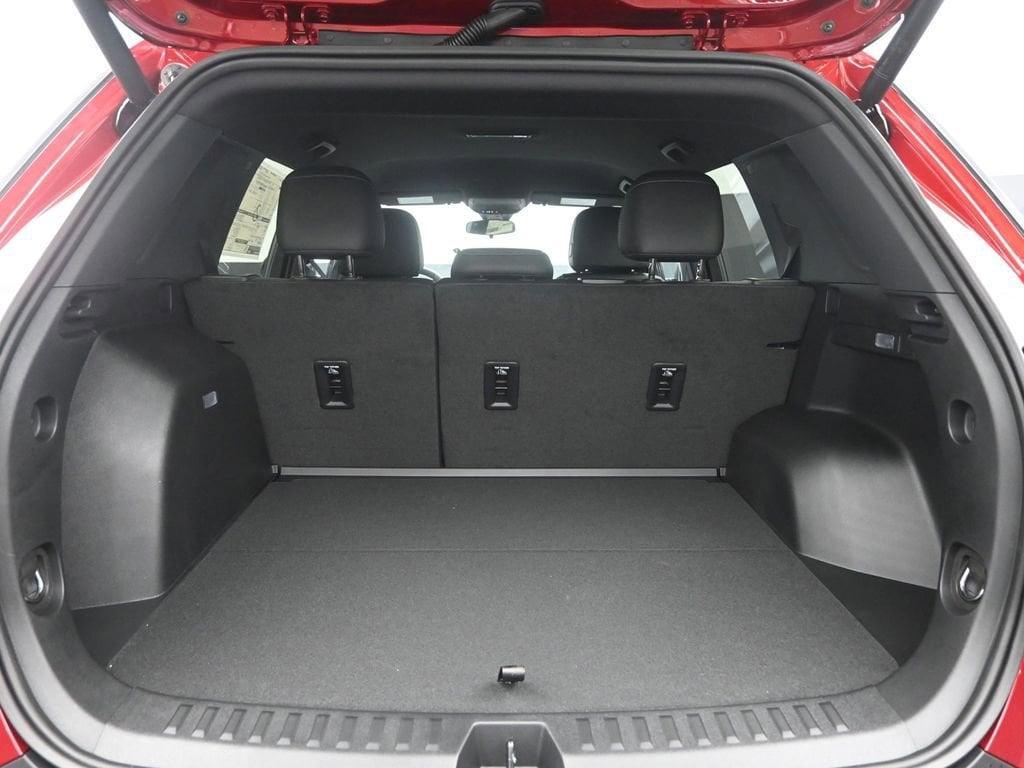 new 2026 Chevrolet Equinox car, priced at $29,540